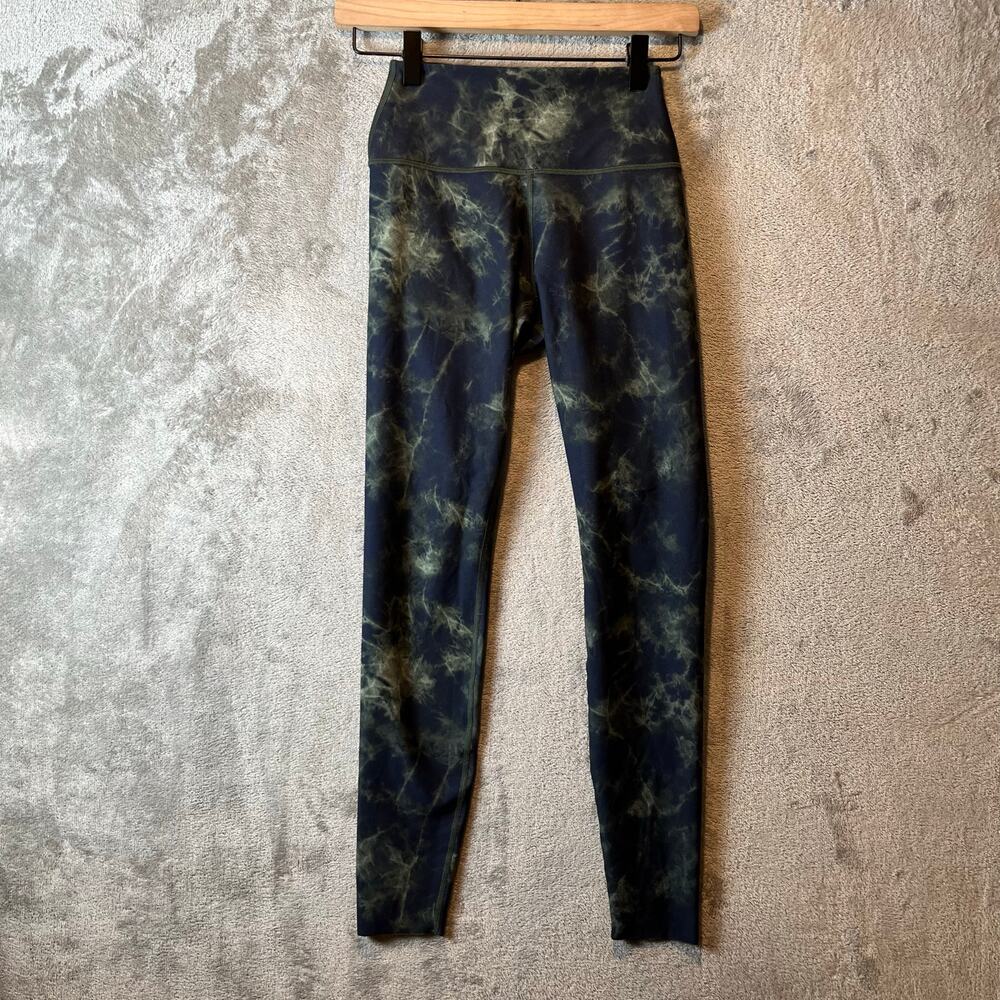 Peloton‎ Women’s Size Small Tie Dye Reversible Leggings Black Green